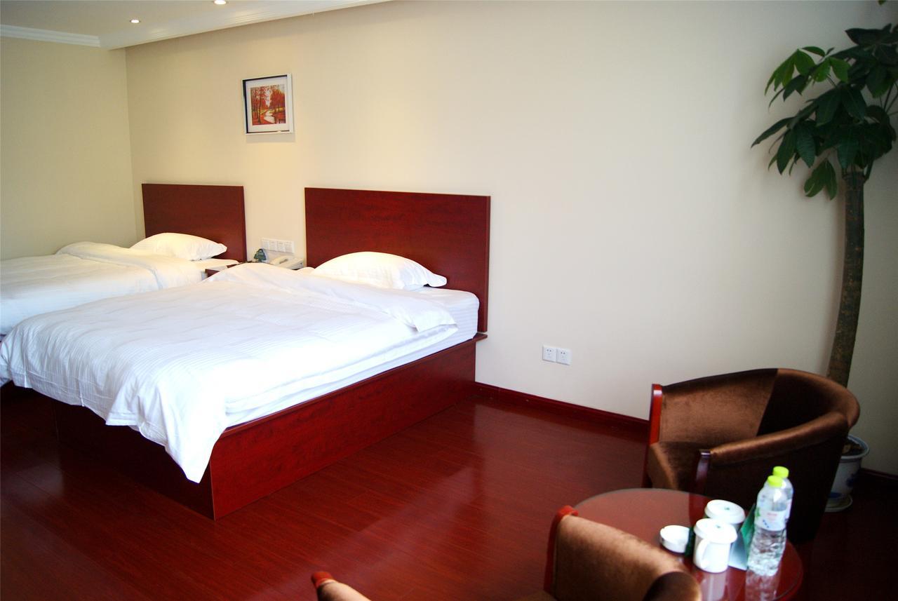 Greentree Inn Jiangsu Changzhou Dinosaur Park Global Harbor Express Hotel Экстерьер фото